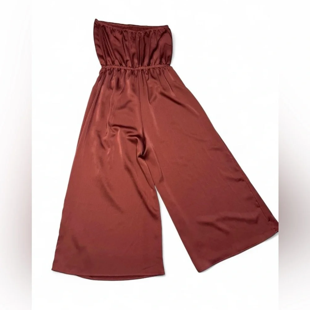 Urban Outfitters Dusty Pink Strapless Wide Leg Jumpsuit | Festival Wedding Guest - Picture 4 of 5